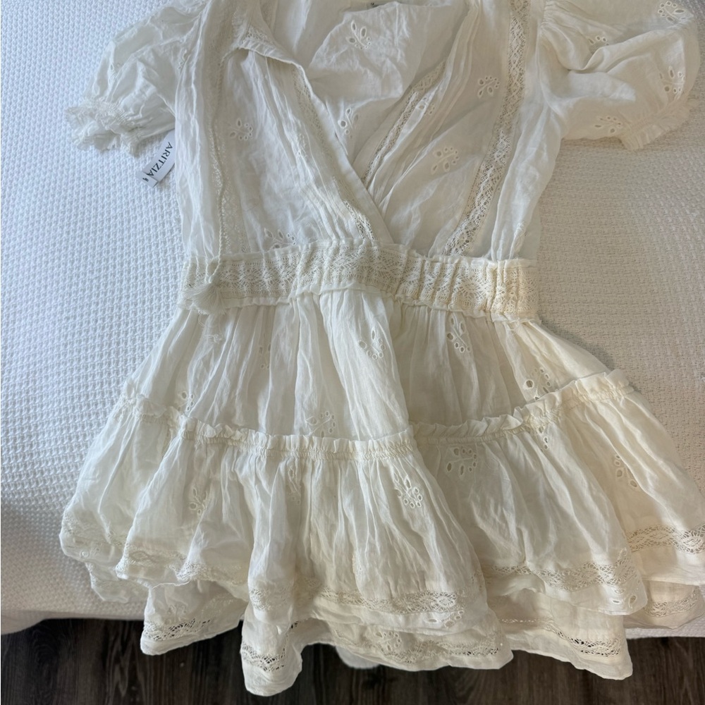 Aritzia Cream Lace Dress